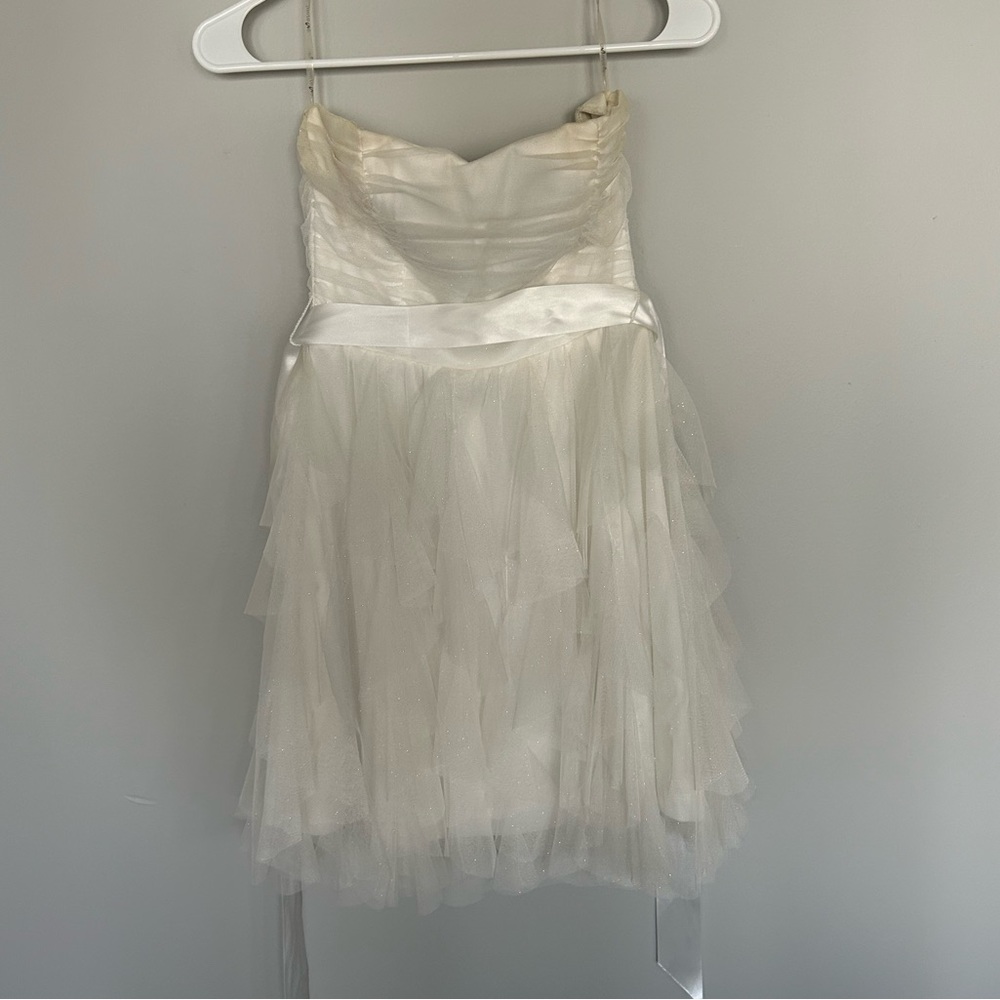 Short cream homecoming dress